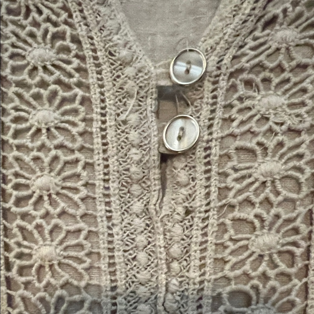 Women's Beige Linen Top - Picture 3 of 5